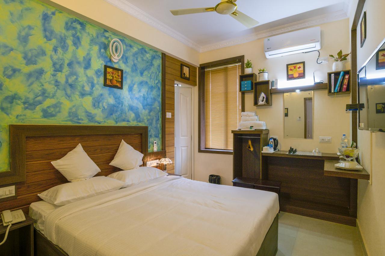 Blue Bell Cochin Airport Hotel Недумбассери Экстерьер фото
